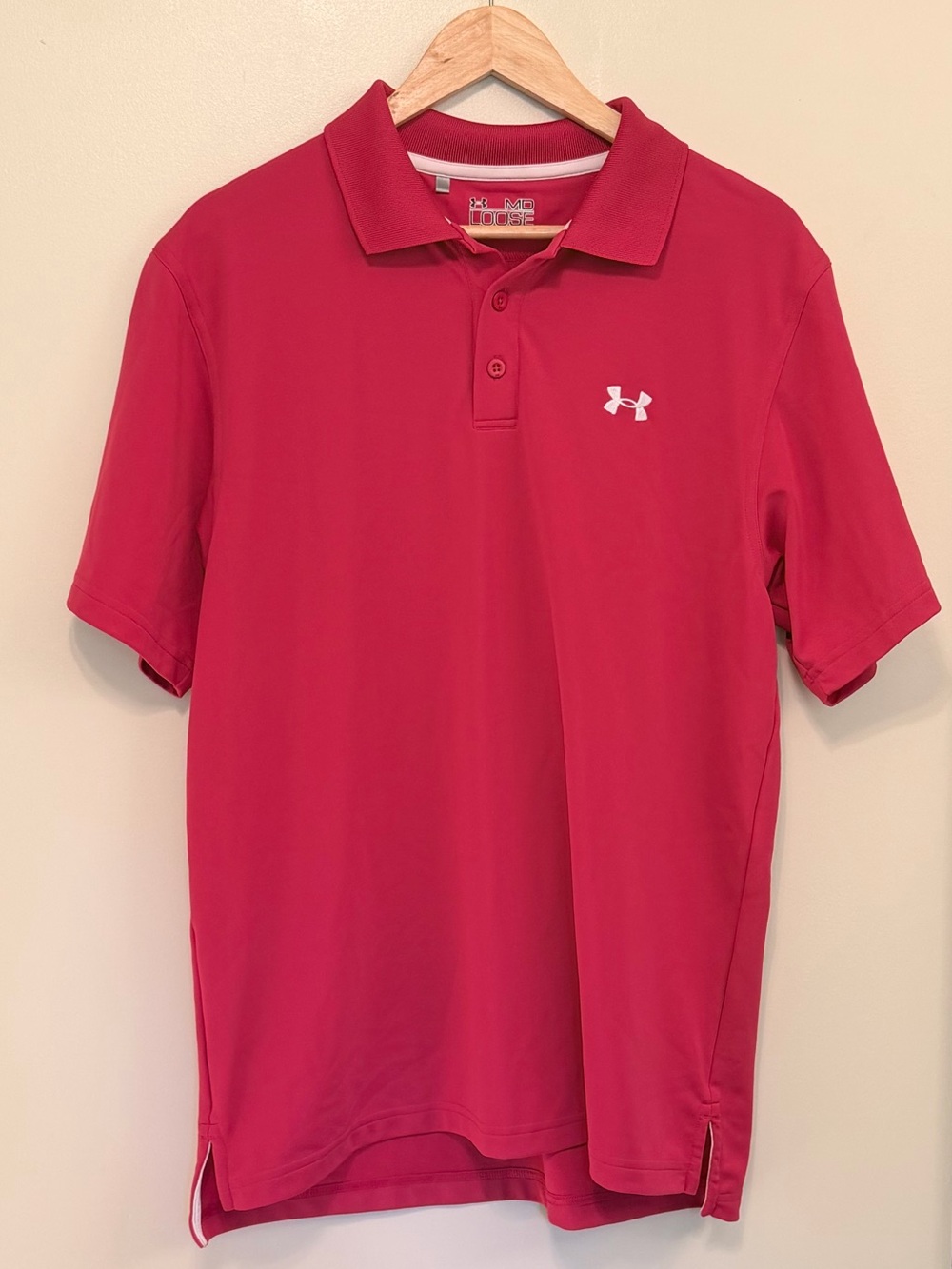 Under Armour Men’s Pink Heat Gear Loose Fit Performance Polo